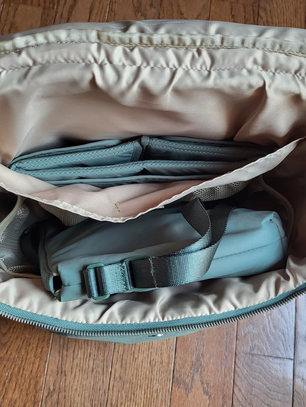 Lululemon Parent Backpack Diaper Bag Set w/ Crossbody Bag & Changing Pad – Green